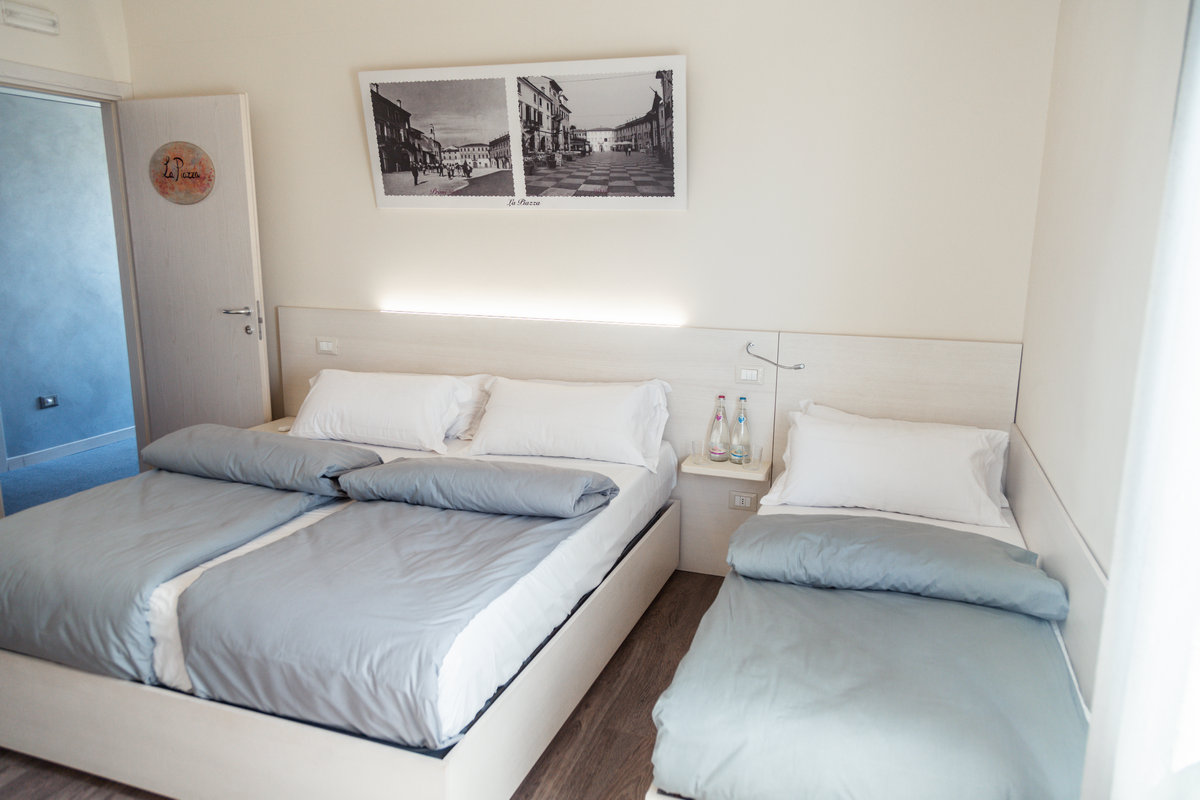 Camere fronte lago Lazise